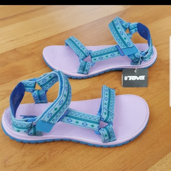 Pick SZ//Color. Teva Boys Hurricane 3 Sandal